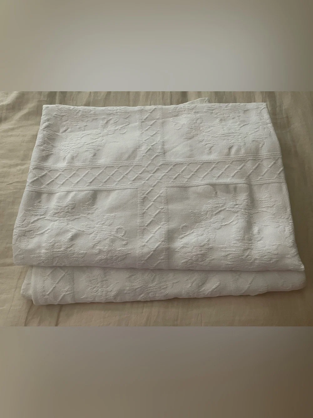 Pair (2) Vintage Crown Crafts Antoinette Matelasse TwinXL Coverlets- Flat Border